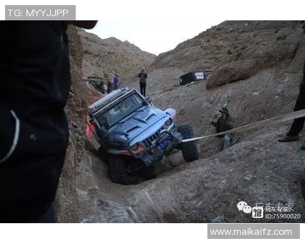 吴丽专访：从初学者到攀岩高手的成长与挑战之路